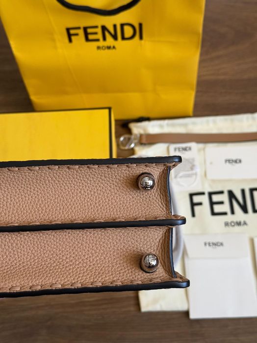Дамска чанта FENDI