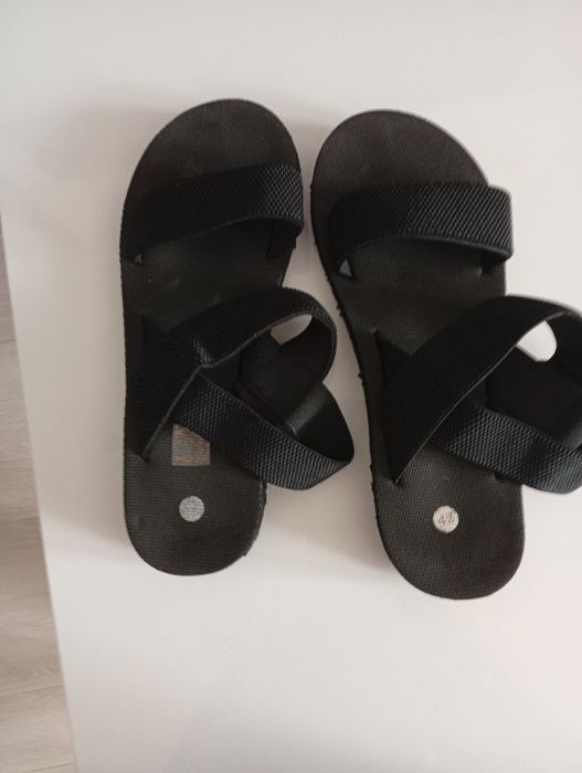 Разпродажба дамски обувки токчета.маратонки. ботуши