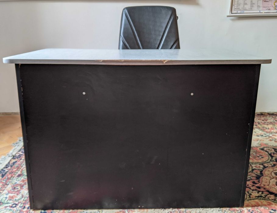 Vând masă birou din pal melaminat