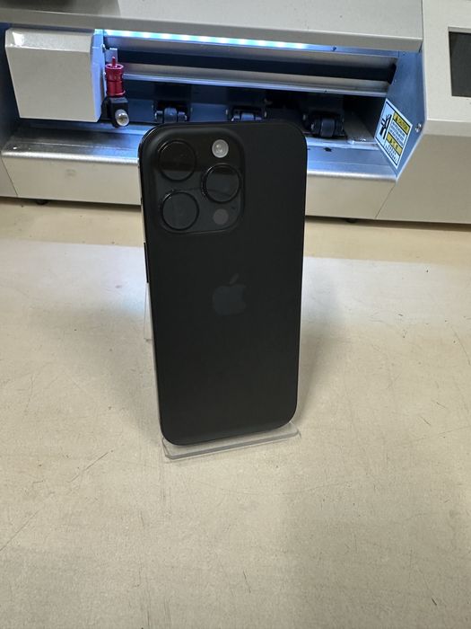 Iphone 16 pro / 128 gb / 100% baterie / garantie