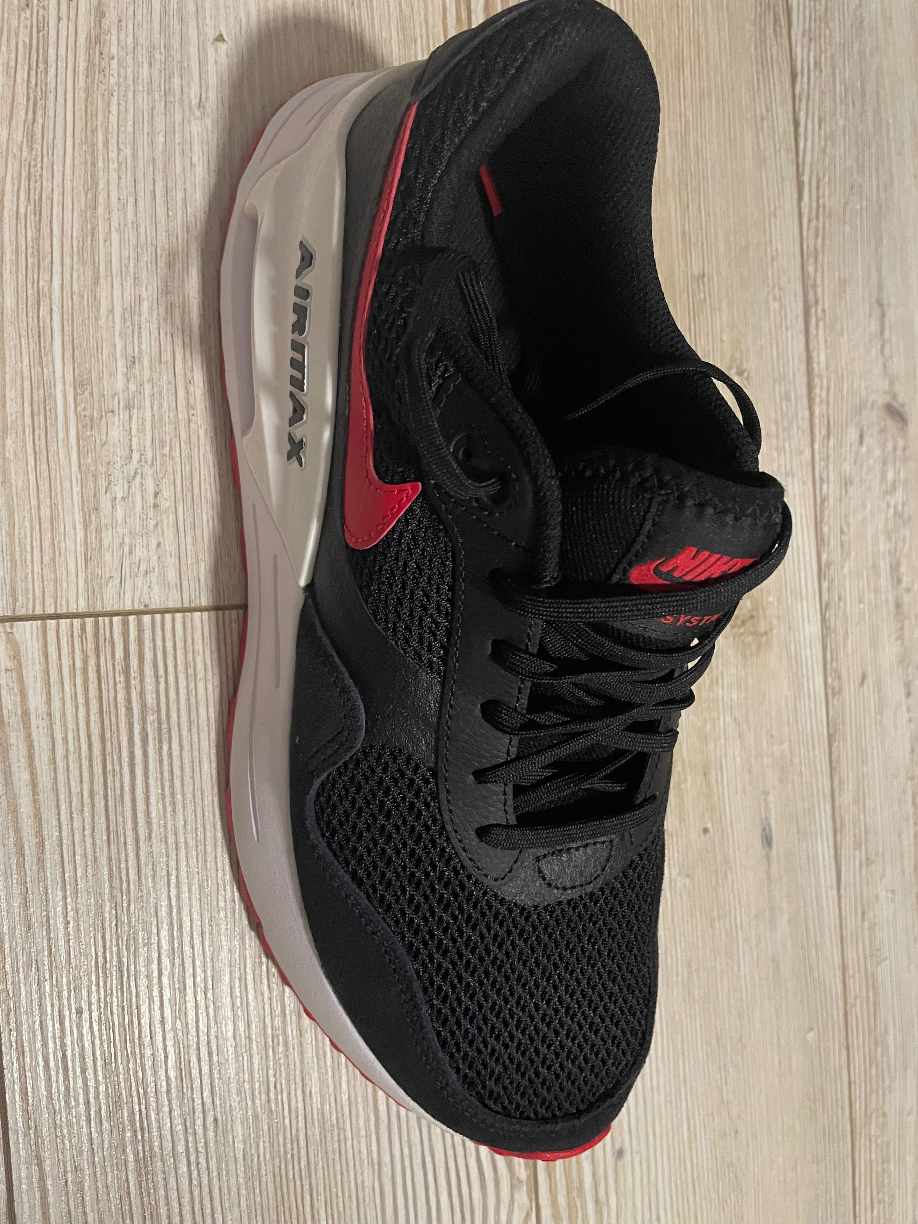 Оригинални маратонки Nike