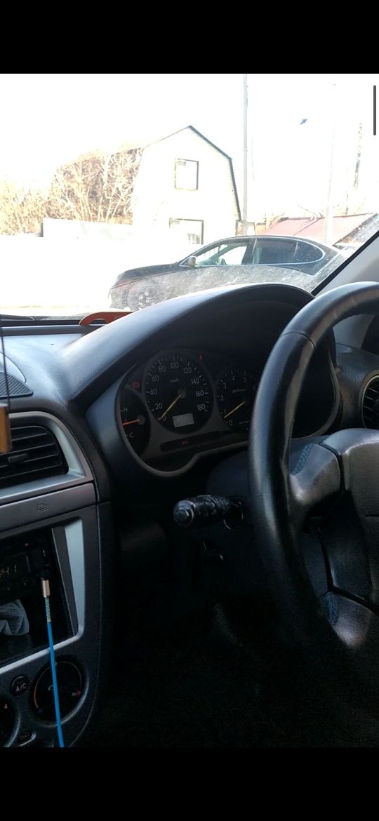 Subaru impreza 2000год