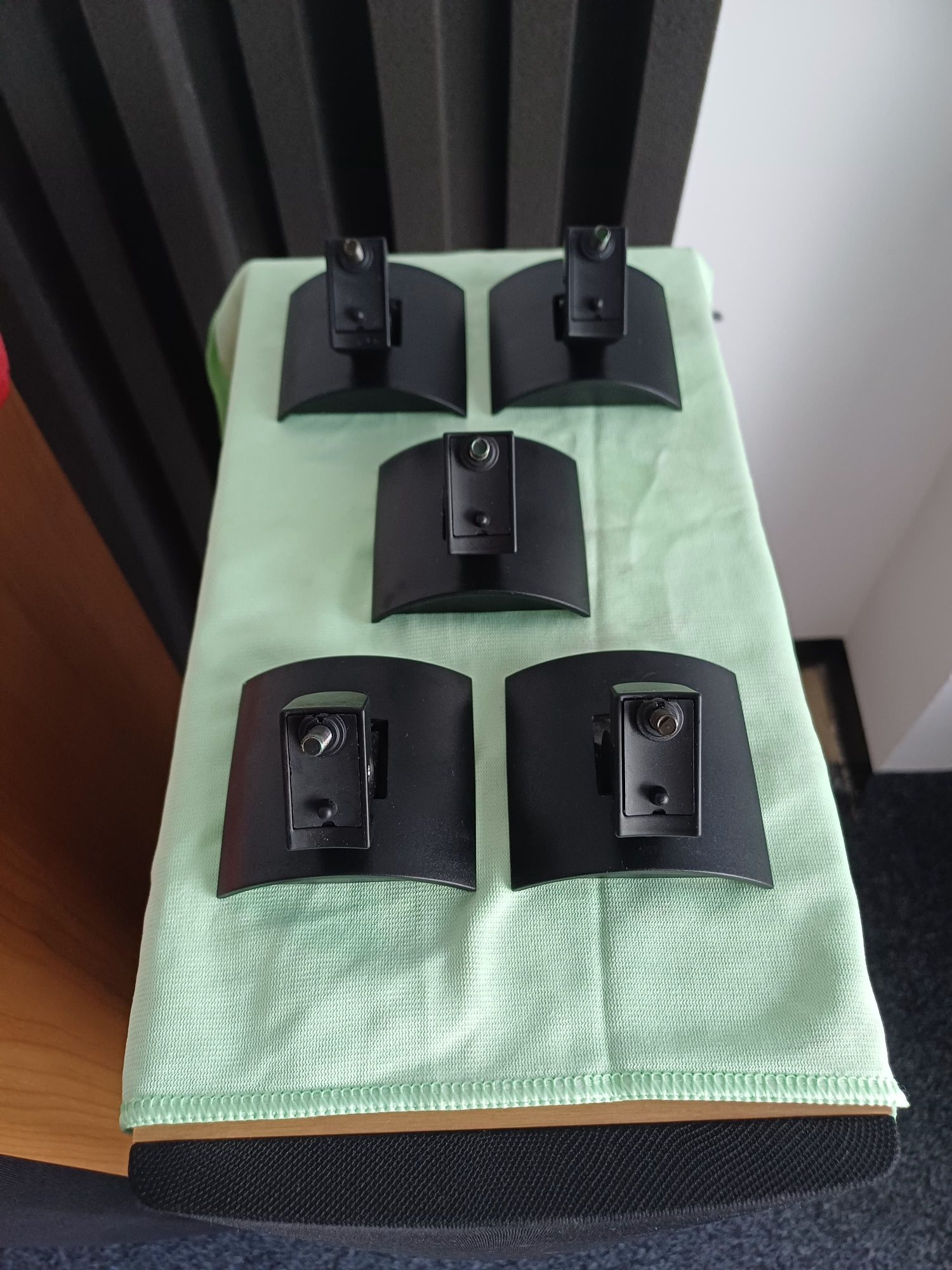 Bose UB-20 / Suporturi perete