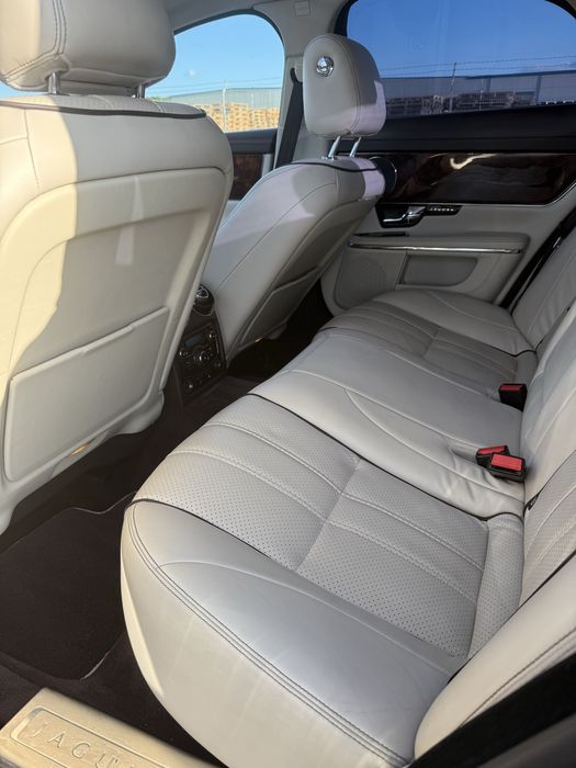 Jaguar XJ 3.0 D Portfolio – 275CP – Full, impecabil, dețin 4 ani