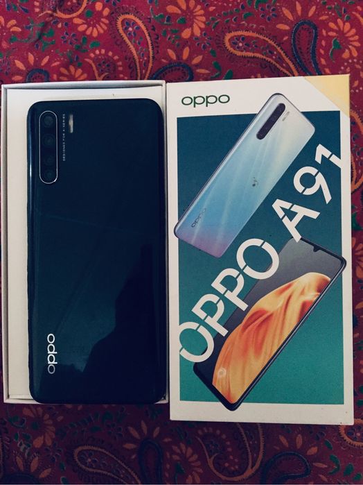 Oppo 8/128 srochna sotiladi