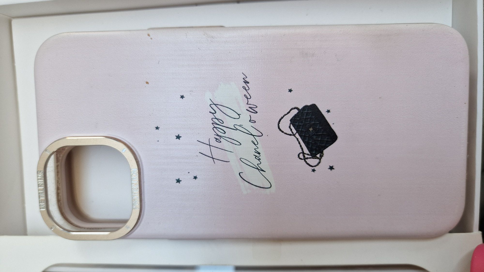 Кейсове за iPhone 13  20лв бройка пакетна цена 85лв