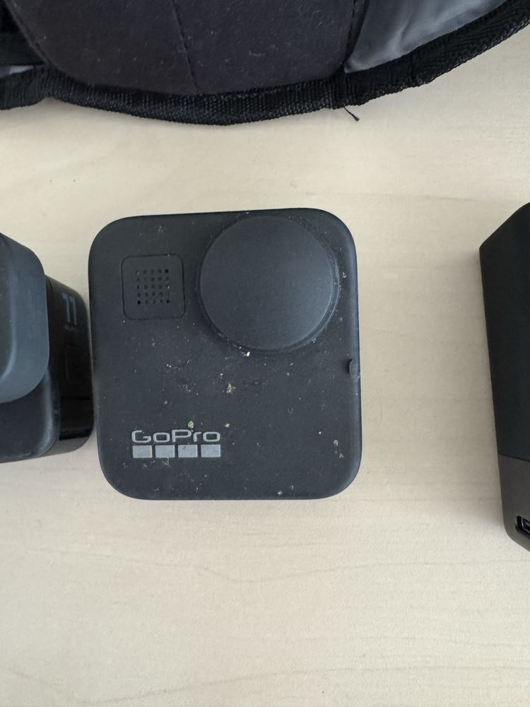 GoPro Hero 11 si GoPro 360