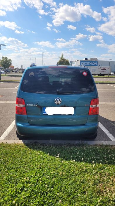 Volkswagen Touran 2.0 TDI - 2004 - 7 locuri