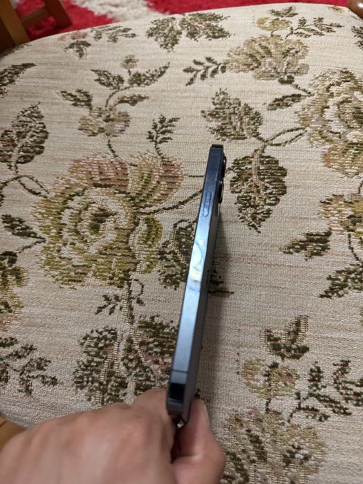 VÂND Iphone 12 PRO MAX, fara schimburi !