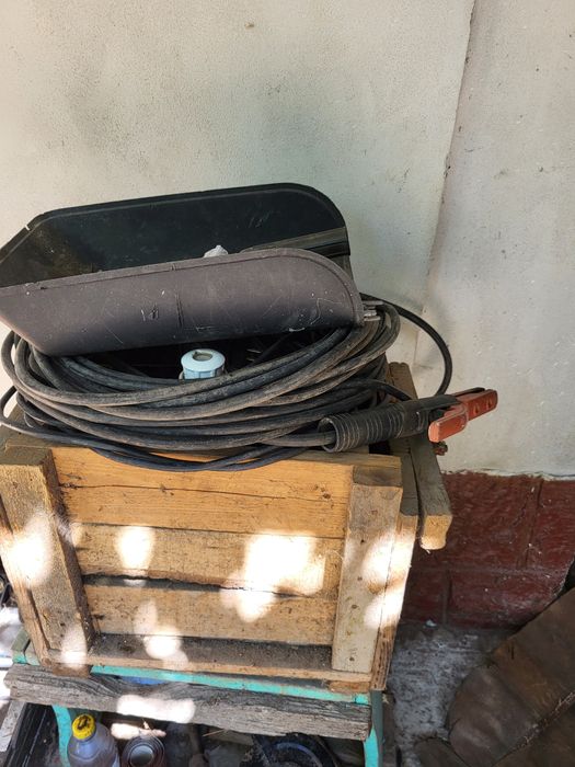 Aparat de sudură cu cablu lung și nou de 7-8m masa, 12m de lucru