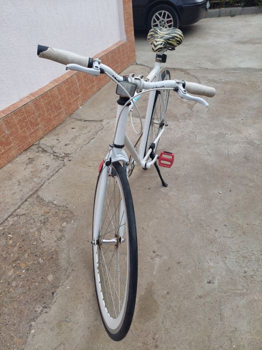 Bicicleta semicursiera
