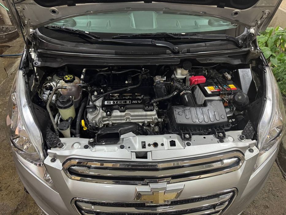 Chevrolet spark 2 pozitsiya 2015 arenda