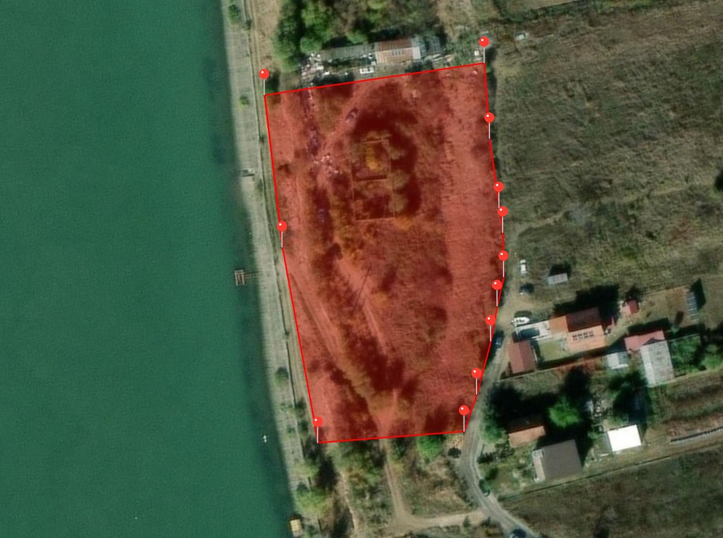 Teren de vânzare - 3.615 mp cu deschidere la Dunăre, Șimian, Mehedinți