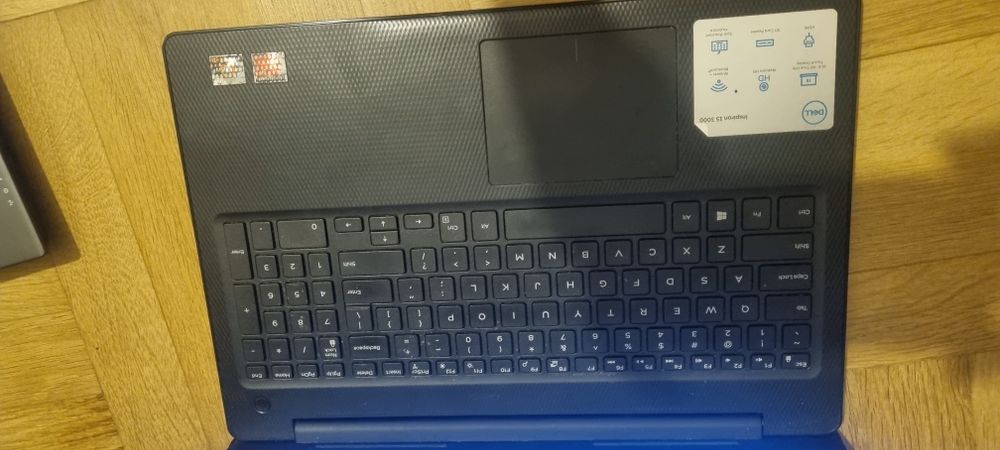 Dell inspirion 15 3000 touchscreen