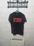 Tricou dama marca Levis mărime xl culoare neagra