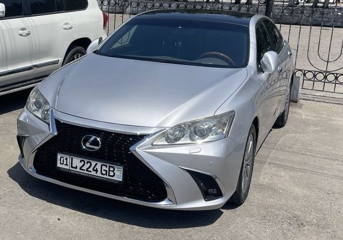 Продаётся LEXUS ES 350