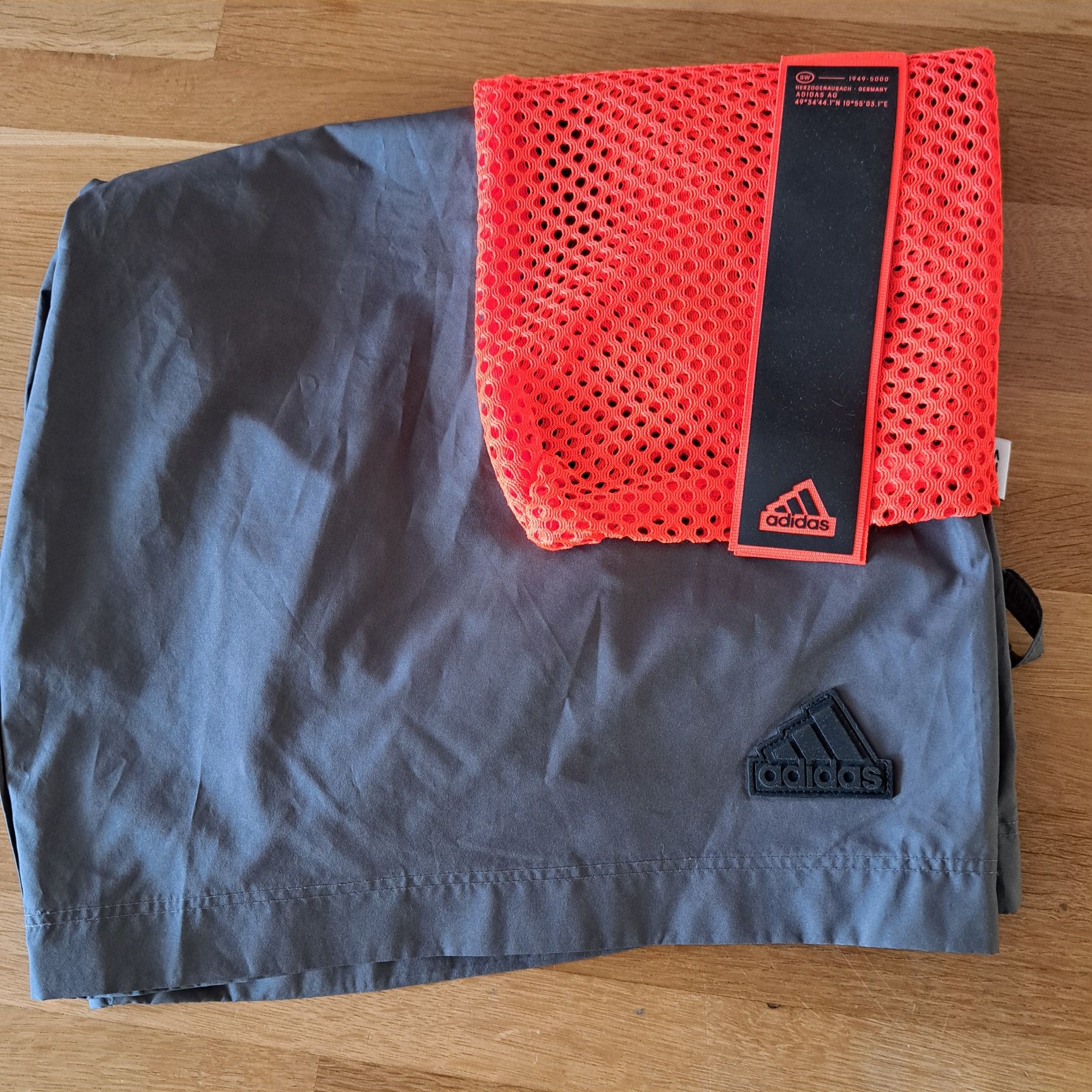 Adidas панталони