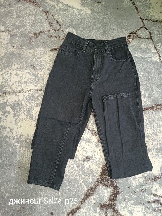 Продаются джинсы