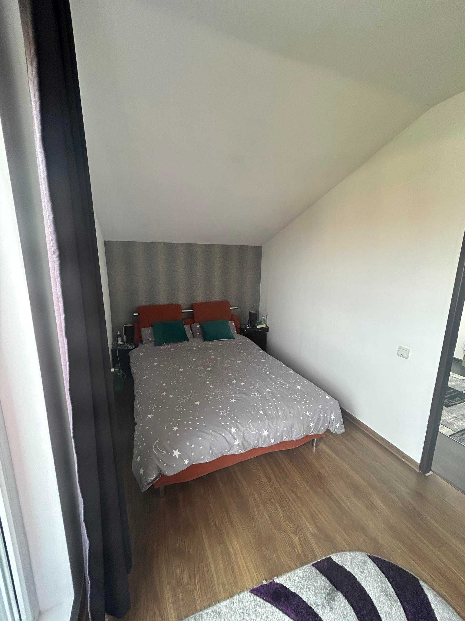 Vand apartament Strada Eroilor 20 B, Floresti