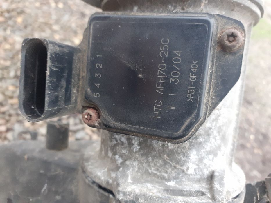 Vând 2 bare cromate de volkswagen passat b5.5 2005