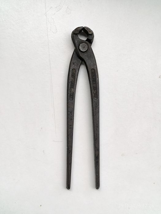 Арматурни клещи KNIPEX 99 - 220