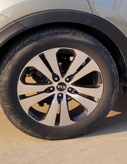 Vând 4 jante kia