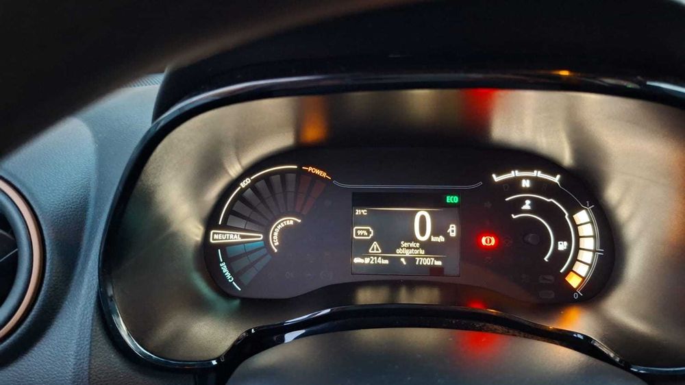 Inchiriez auto ptr UBER/BOLT în SB prețuri începând de la 650 lei/săpt