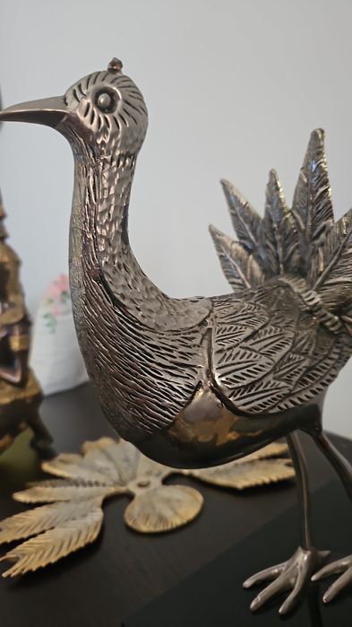 Păun cu pietre de agat