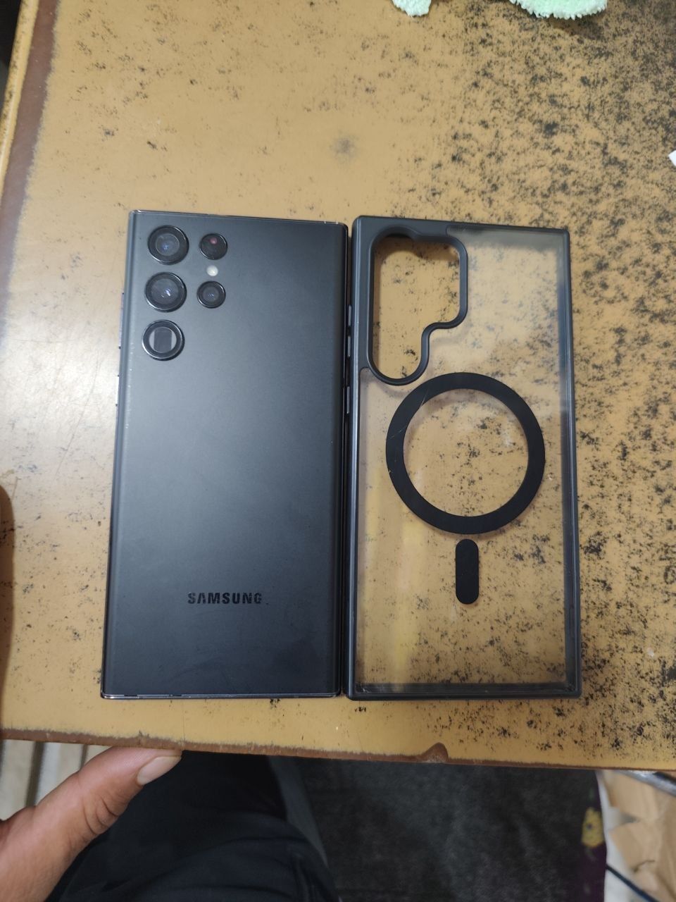 Sotiladi samsung s22 ultra 12/256gb Vietnam