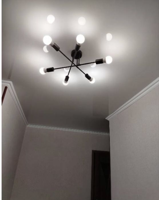 Продам новую люстру