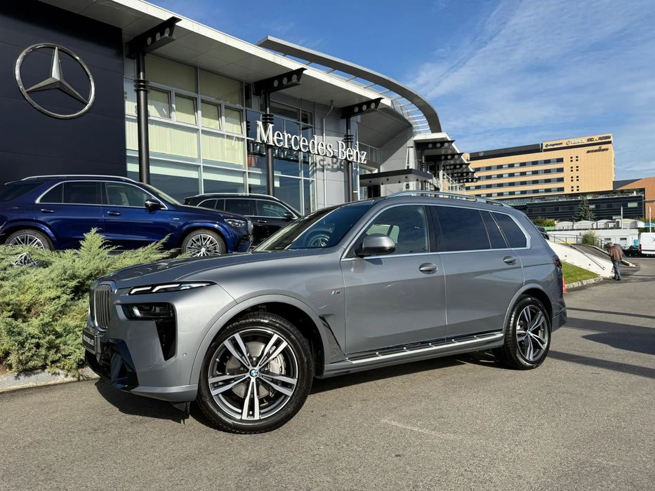 BMW X7 BMW X7 xDrive 4.0i MHEV M Sport