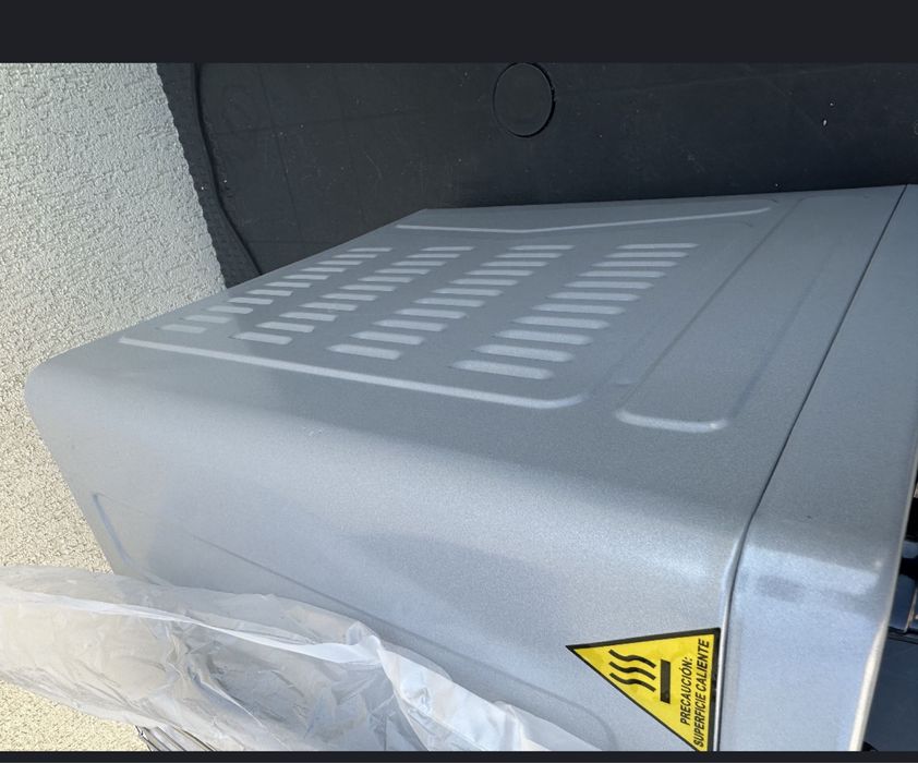 Coptor electric cu aer cald Grunkel 63L