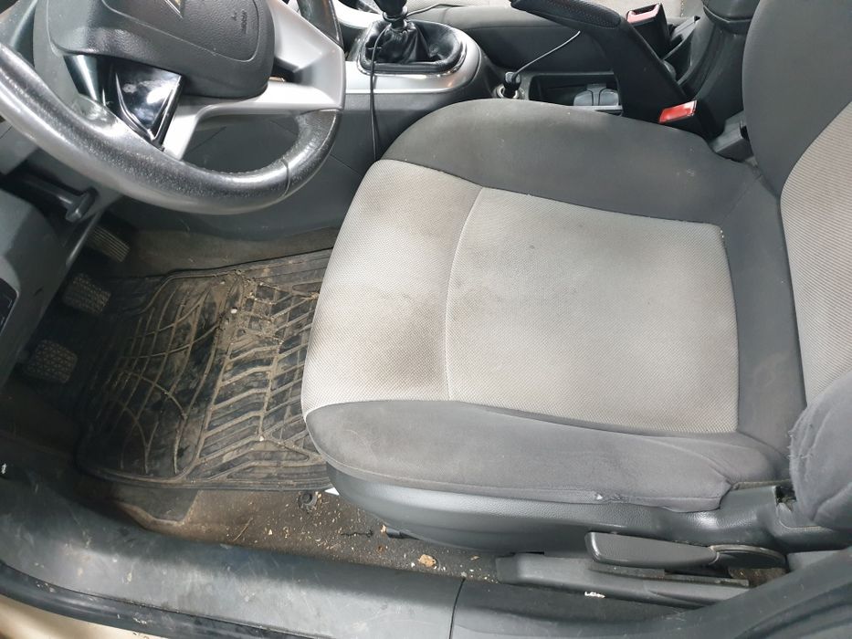 Detailing Auto curatare saltele canapele