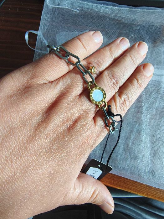 Рисувани обеци и други