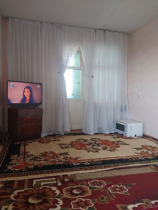 Квартира 1 ком. Переделанный на 2 х ком в г. Янгиюль Артикова. 4 этаж