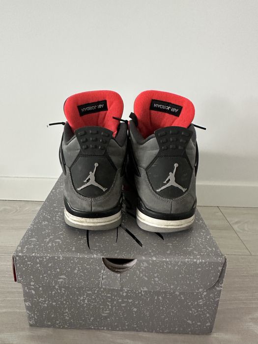 Jordan 4 Infrared