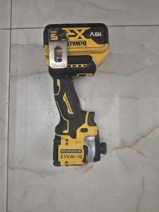 impact dewalt dcf850