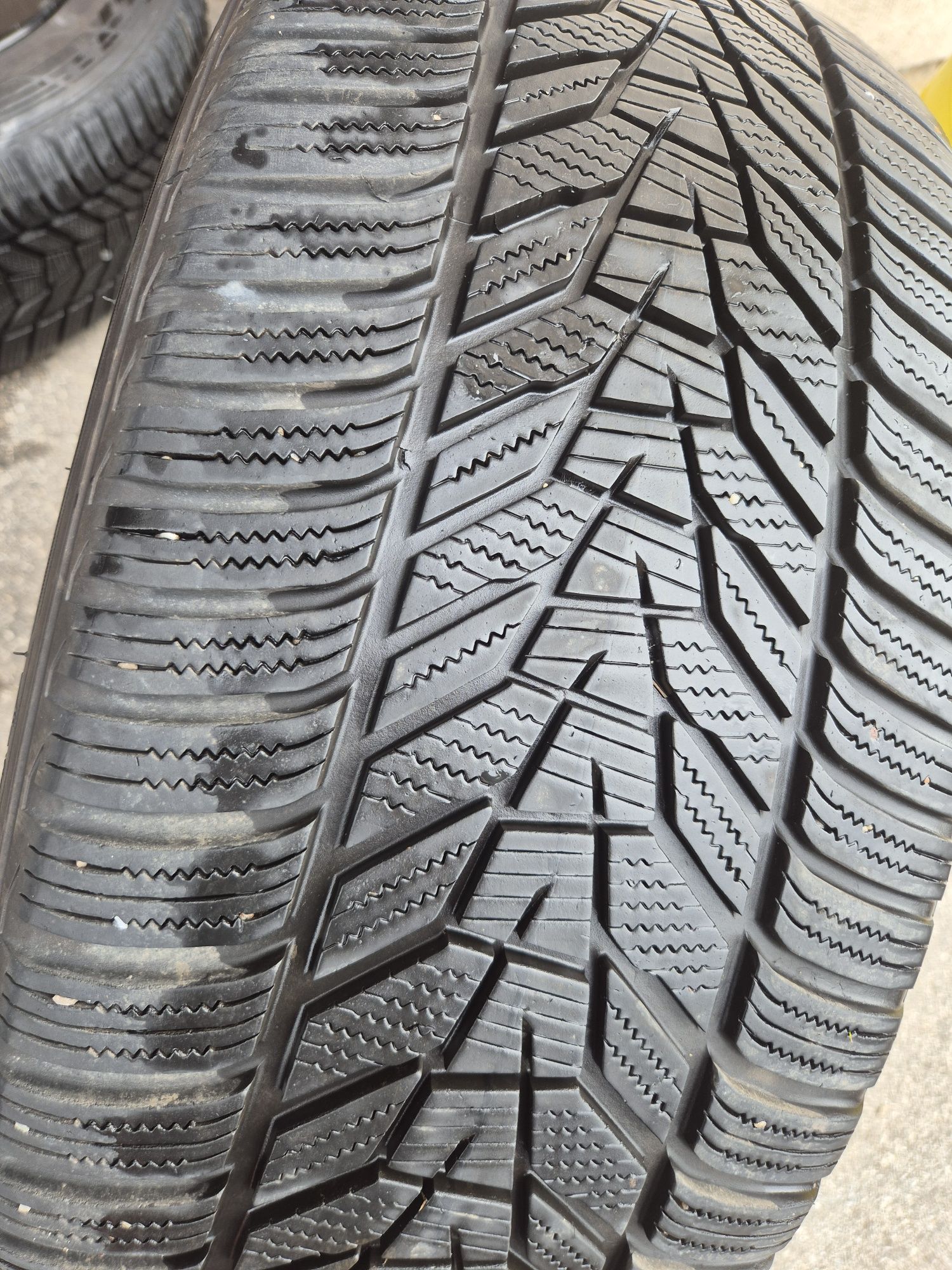 3бр. 265/45/21 гуми Hankook зимни 265 45 21