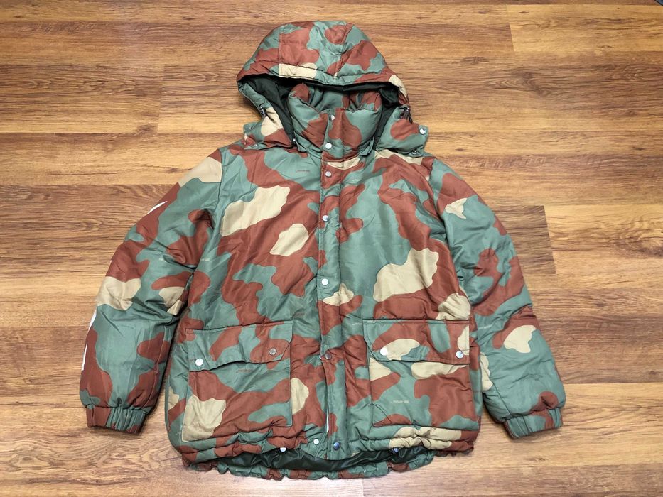Off-White Camouflage зимнo яке M