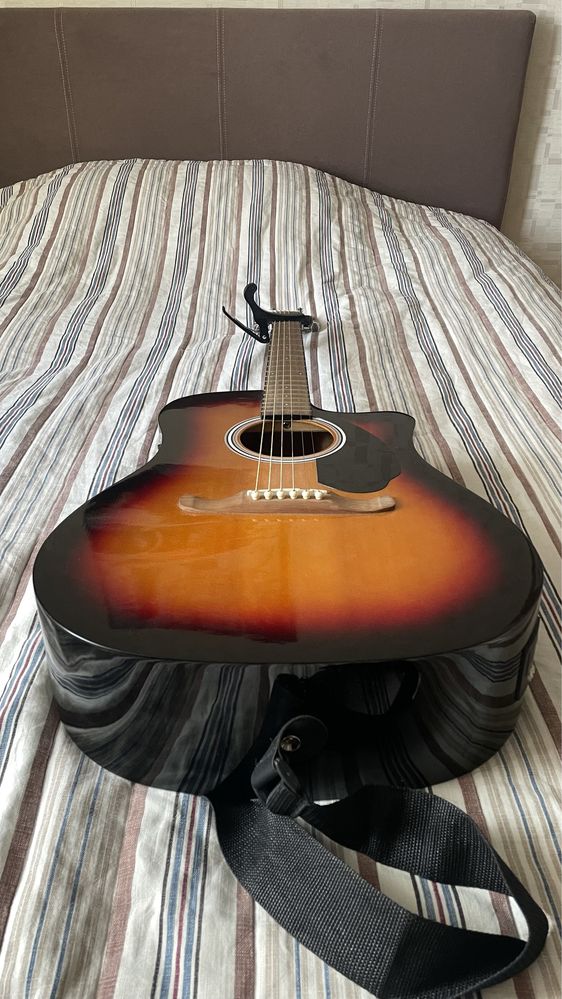 Fender Dreadnought FA Series электроакустическая гитара