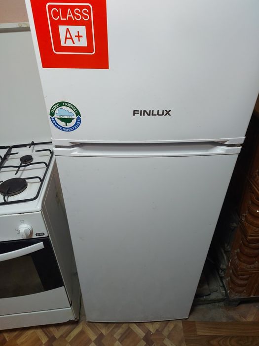 Frigider clasa A +  Aragaz Zanussi și Sobă Teracotă