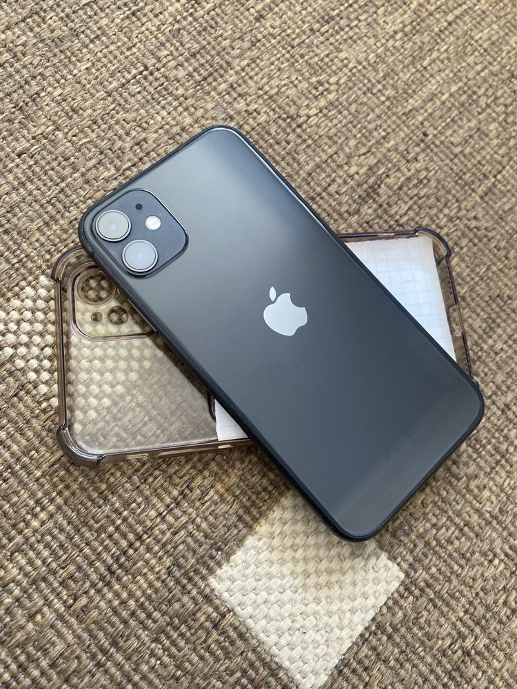 Продам iPhone 11