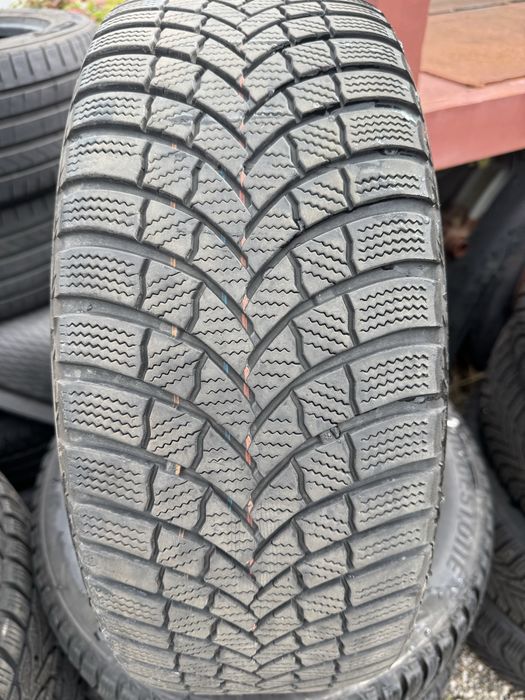 4 бр зимни гуми 16 цола,BRIGESTONE 205/55/16