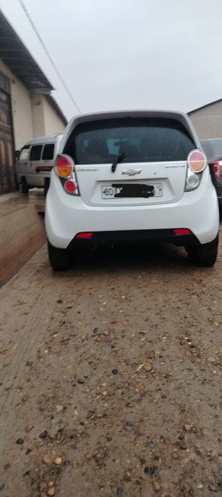 Spark sotiladi metanda