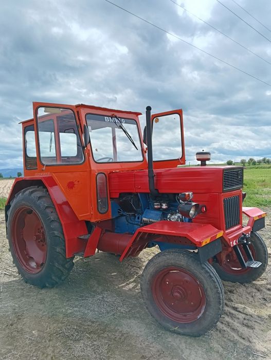 Tractor utb 650.