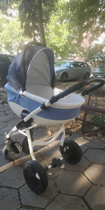 Бебешка количка Tutis Zippy 3 в 1