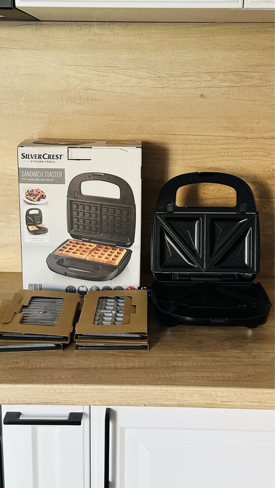 Aparat SilverCrest 3 in 1 - Sandwich maker/ Waffles / Contact Grill