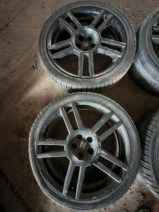 Jante Seat Leon 1M Cupra R BAM 5x100 18" 225 40 18 anvelope iarna vara