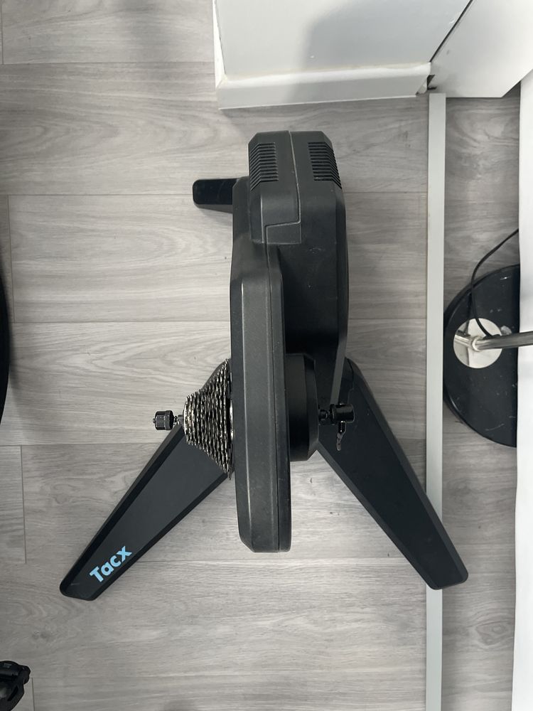 Home trainer Tacx Flux 2 Smart