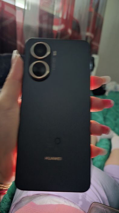 Huawei nova 10 SE cutie PENTRU PIESE